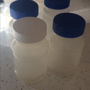 Medela accessories store/freeze & go bottles